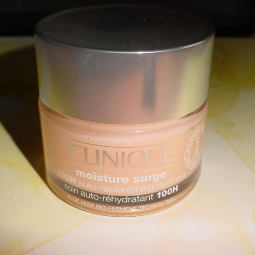 CLINIQUE New Moisture Surge 100H Auto Replenishing Hydrator 1.7 fl oz